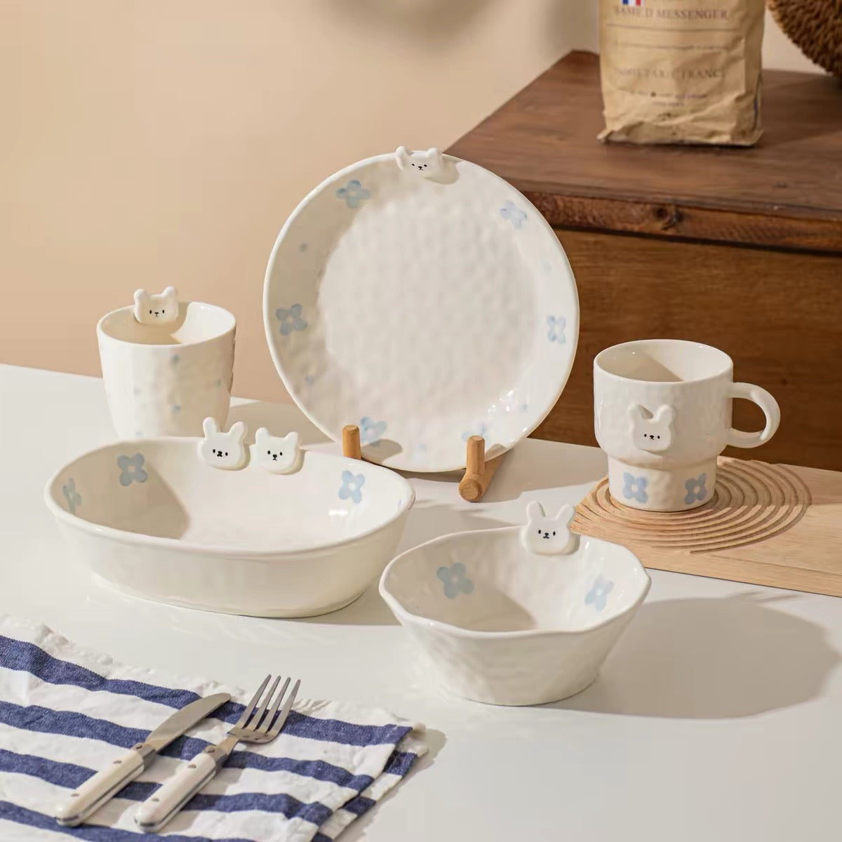 Cute Bear & Bunny Embossed Ceramic Baking Dish