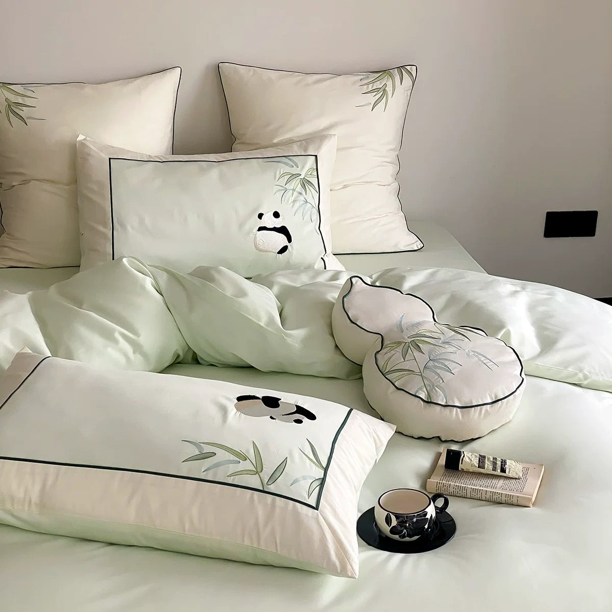 Bamboo Panda 100% Egyptian Cotton 100s Jacquard 4-Piece Bedding Set