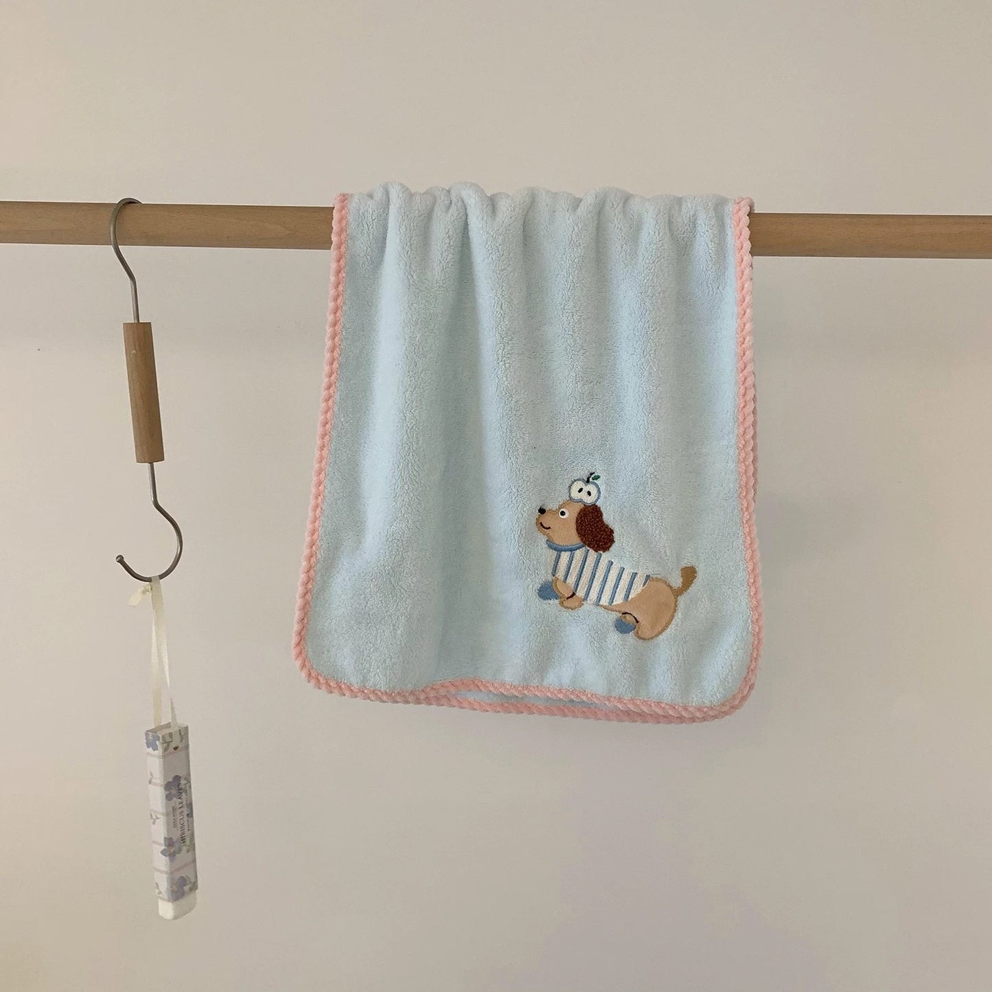 Peaceful Puppy Coral Fleece Bath Towel 3-Piece Set