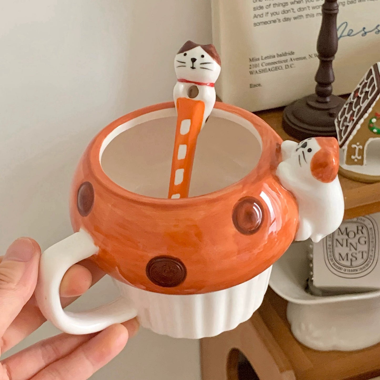 Japanese Style Bread-Shaped Cat Ceramic Mug with 3D Cat Spoon