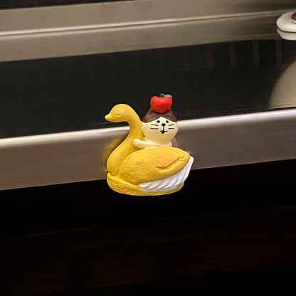 Japanese Cute Cat Refrigerator Magnet