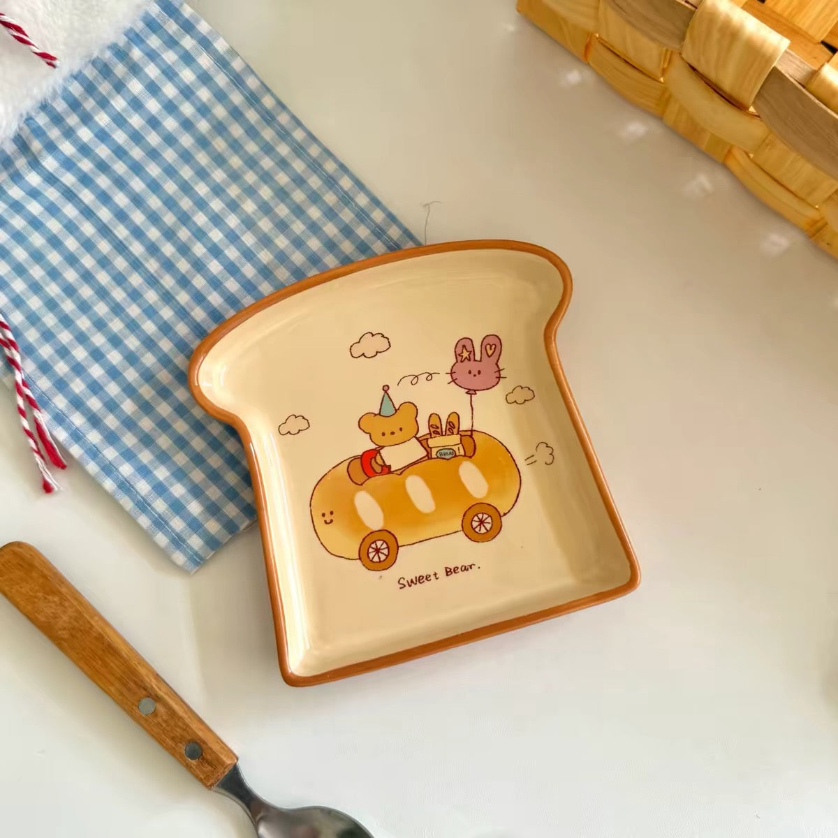 Bear Bakery Toast-Shaped Ceramic Plate Set