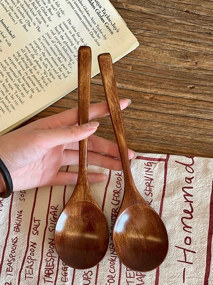 Mukbang-Style Wooden Spoon