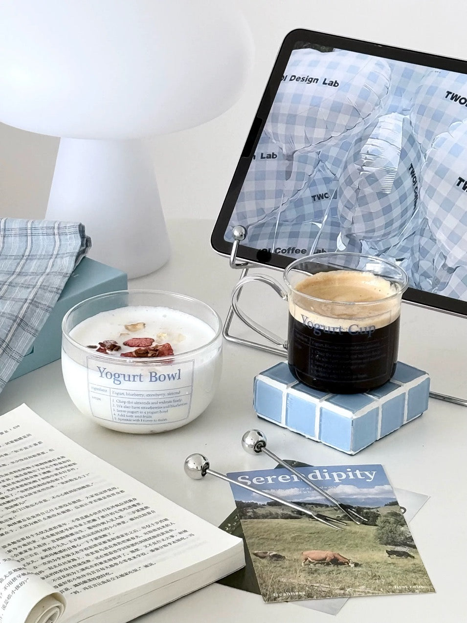 Nordic-Style Yogurt Glass Bowl with Blue Lettering