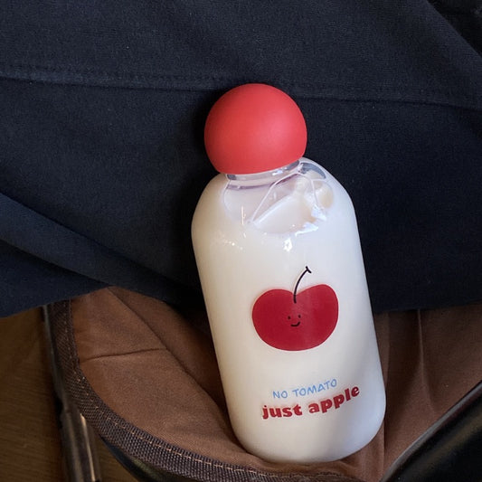 Creative Red Apple High-Borosilicate Heat-Resistant Glass Bottle