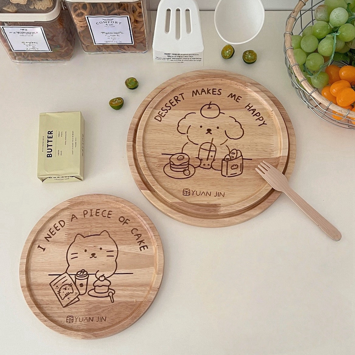 Round Cat / Dog Wooden Plate