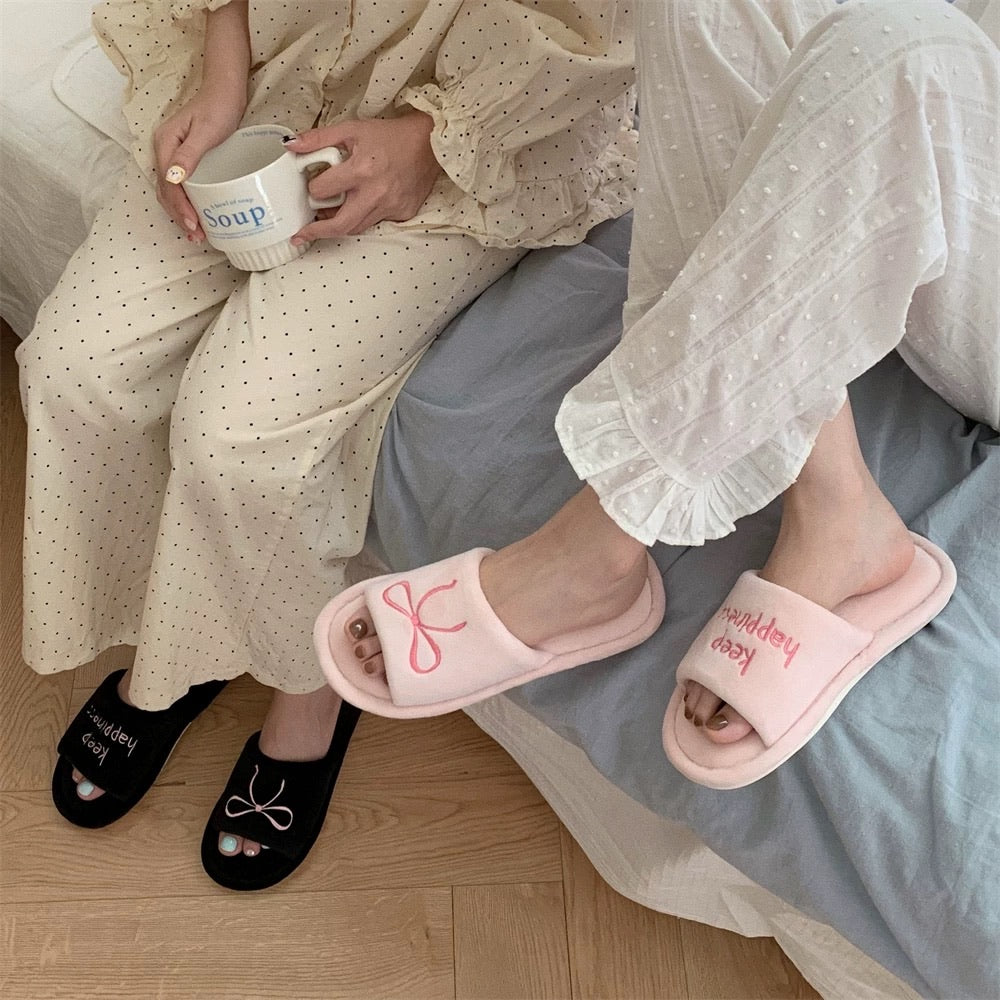 Keep Happiness Bow Plush Slippers