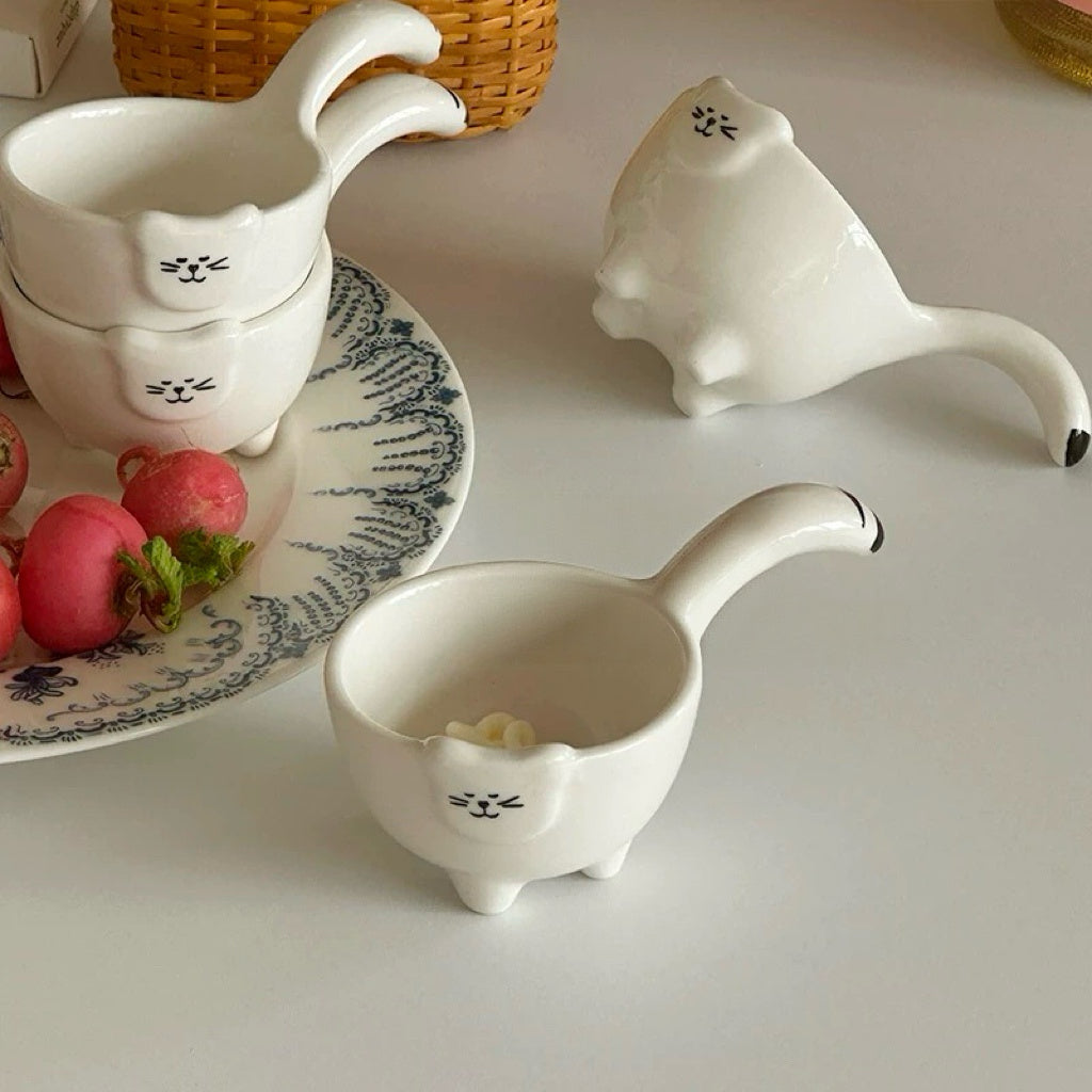 Saucière en céramique en forme de chat