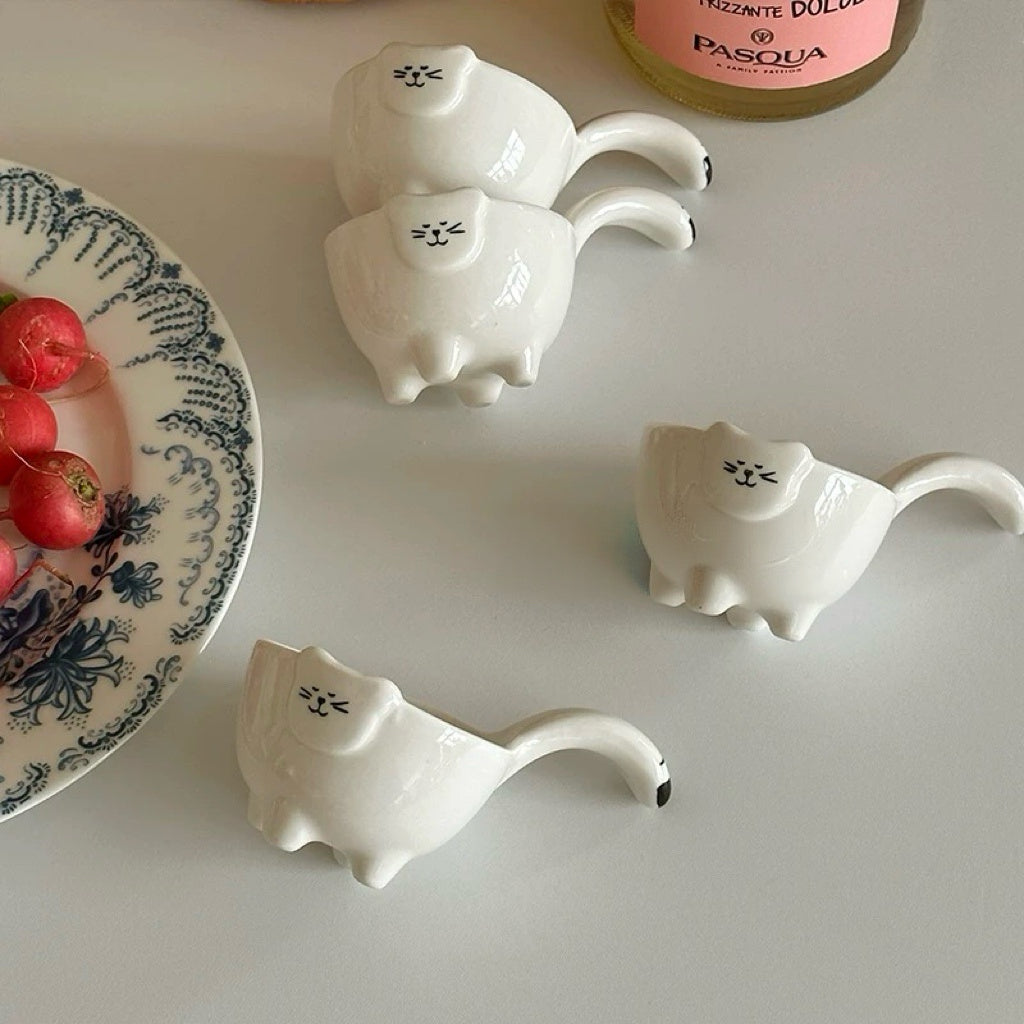 Saucière en céramique en forme de chat