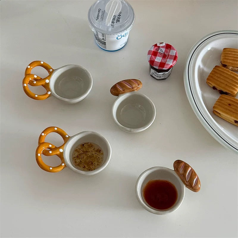 Bread & Pretzel Ceramic Sauce Dish (Light Version)