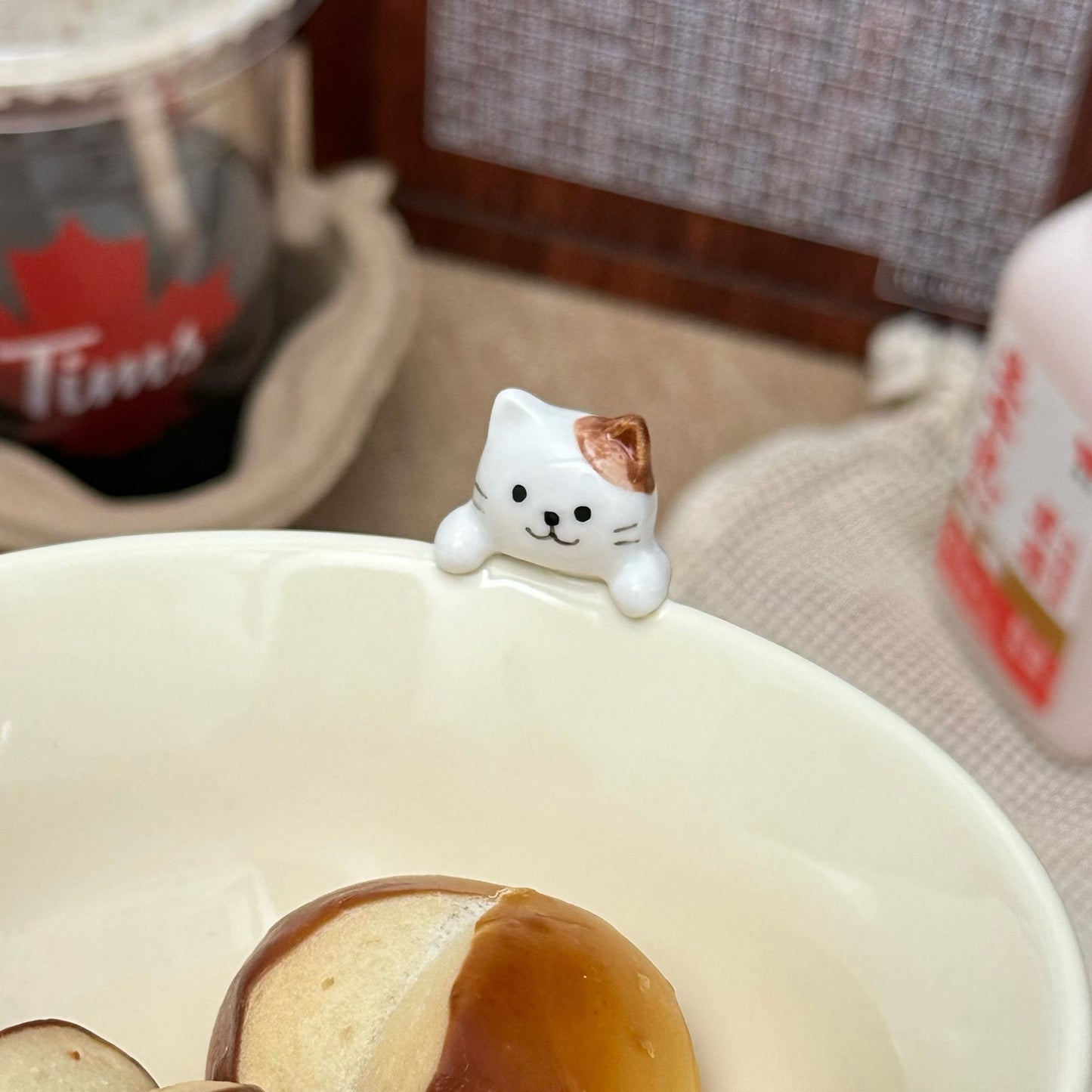 Creamy White Cat Ceramic Bowl