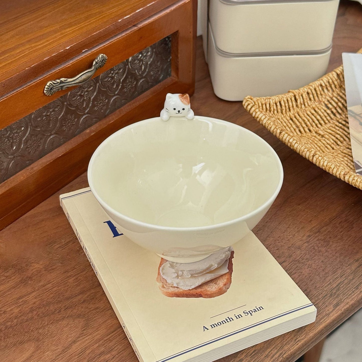 Creamy White Cat Ceramic Bowl