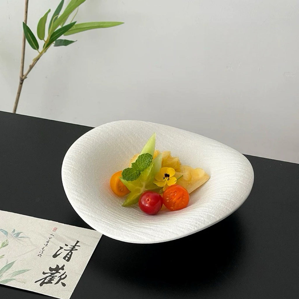 Stone-Texture Cloud-Shaped Ceramic Plate