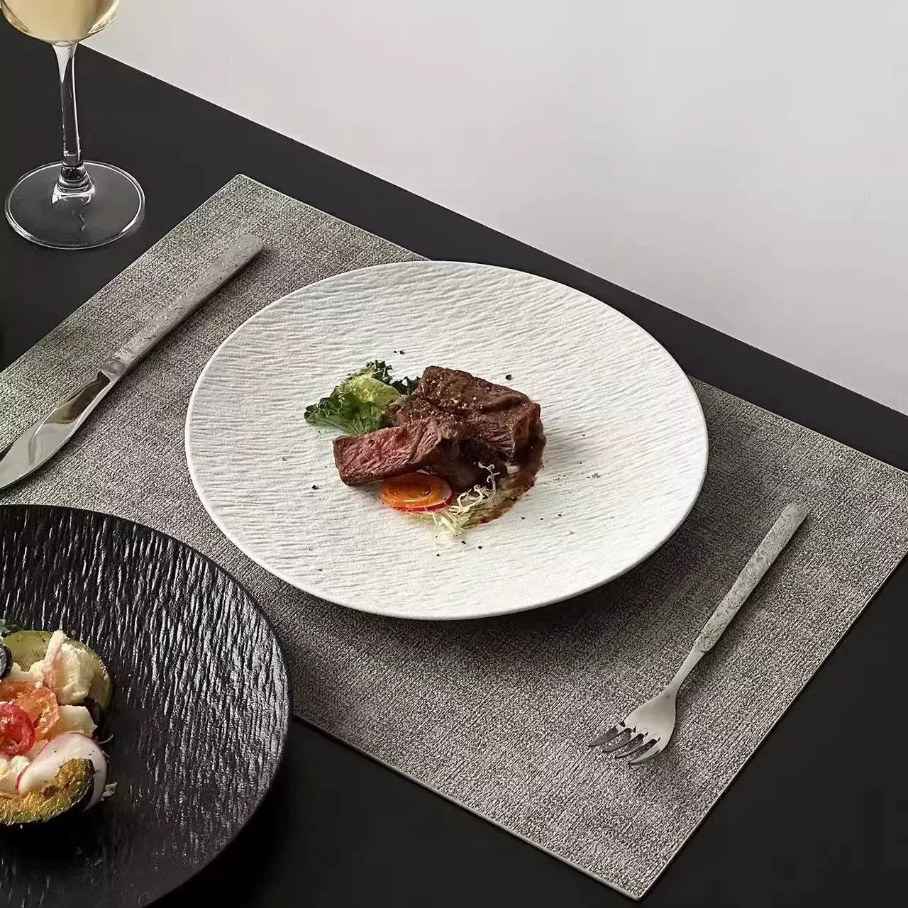 Sand-Flow Stone Texture Dinner Plate