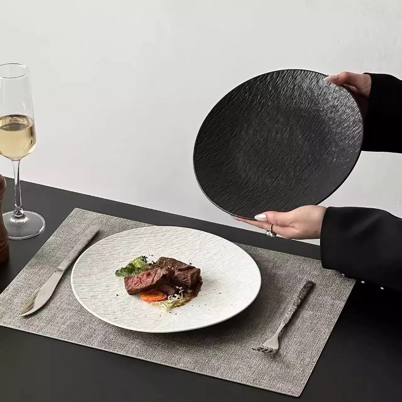Sand-Flow Stone Texture Dinner Plate