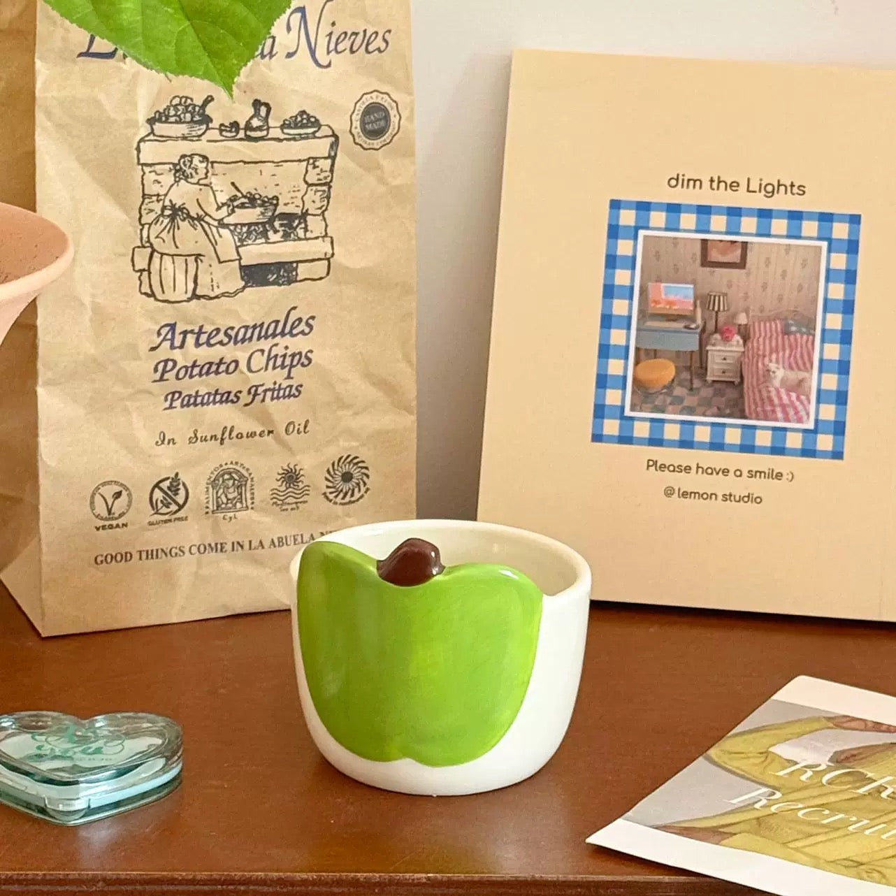 Cute Apple-Shaped Ceramic Mug