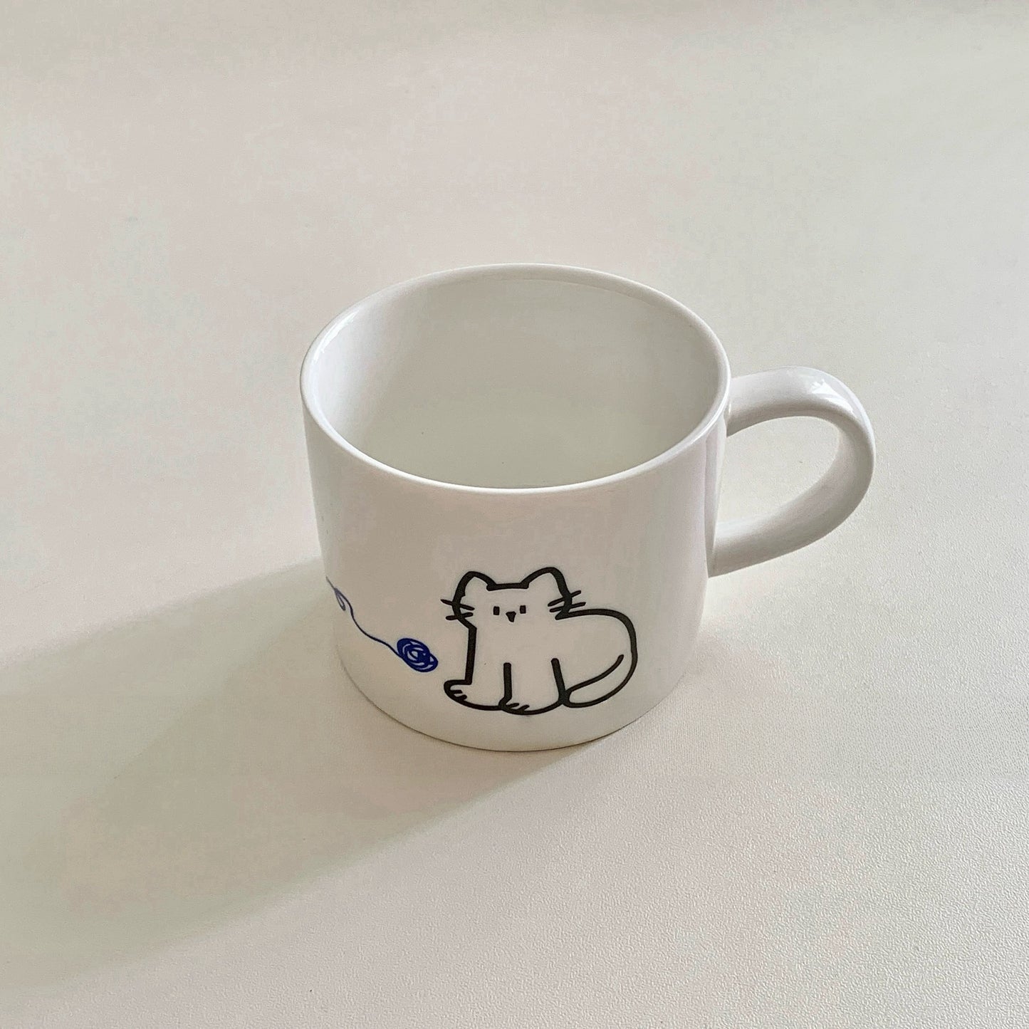 Korean Style Cute Leash Illustration Mug