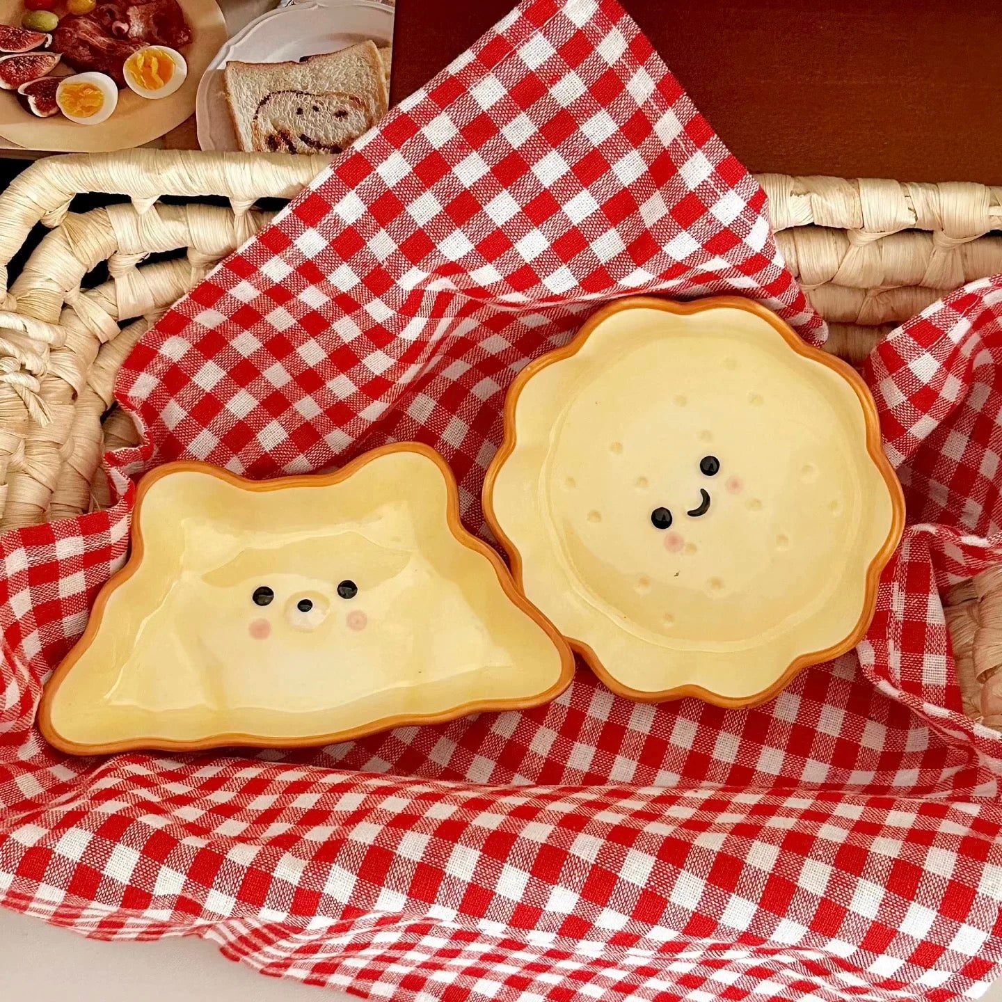 Bread Face Ceramic Dipping Dish