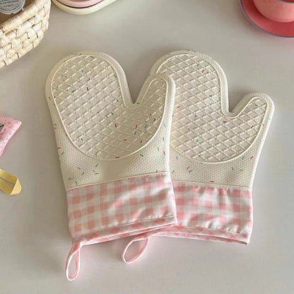 Cream Sprinkle Silicone Oven Mitt (Set of 2)