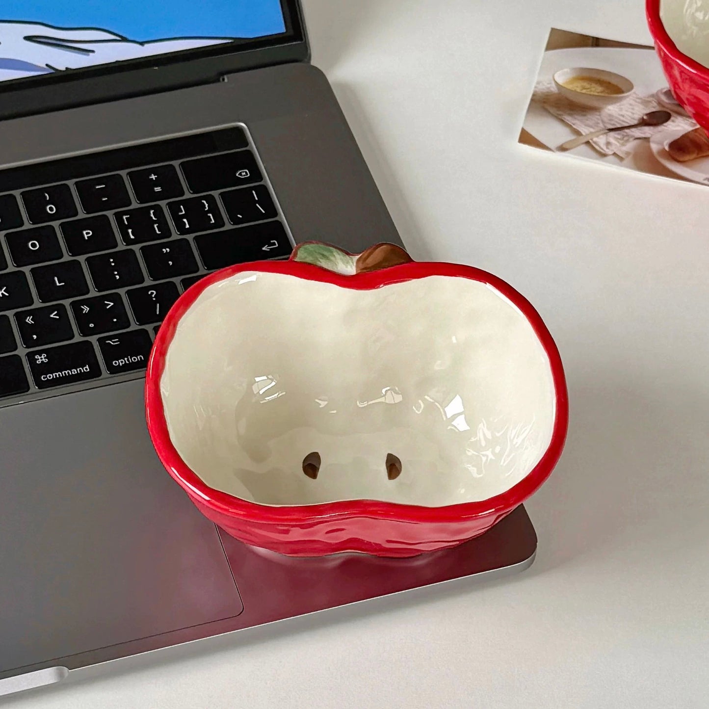 Creative Apple-Shaped Ceramic Bowl