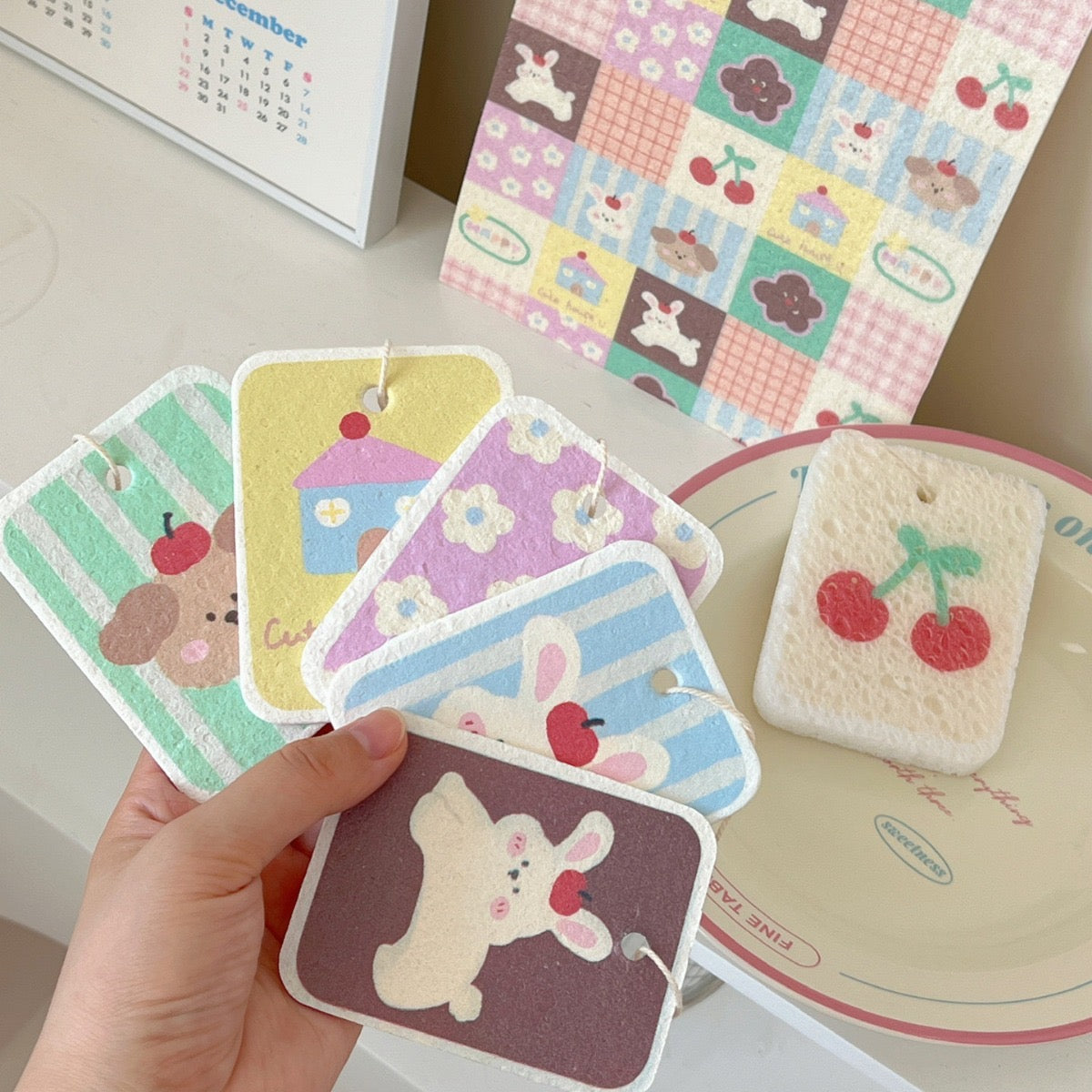 Cute Cartoon Wood Pulp Sponge Wipes
