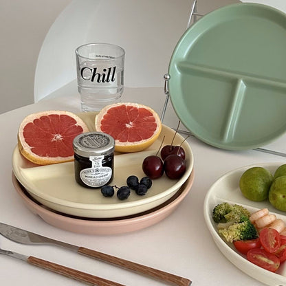 Simple Three-Section Divided Ceramic Plate