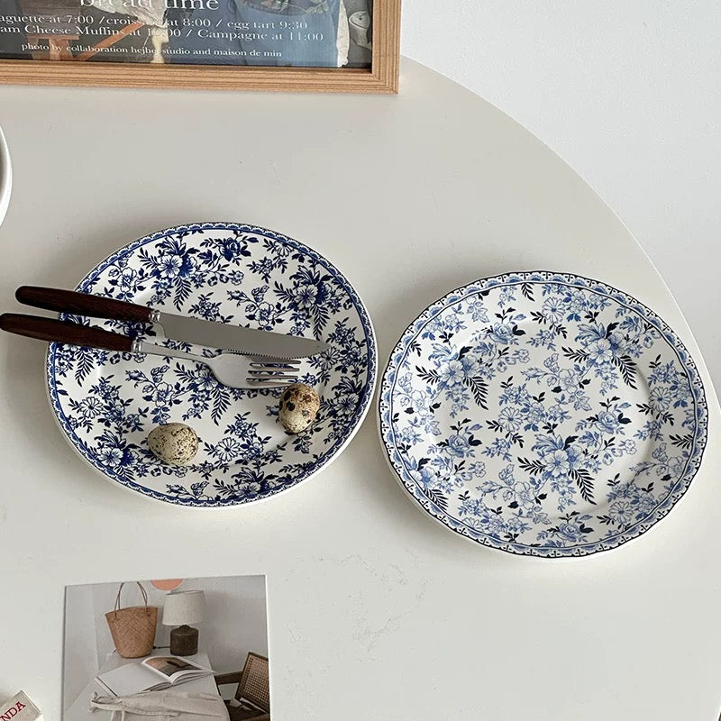 British Vintage Blue Floral Flat Plate (Dark Blue / Light Blue)